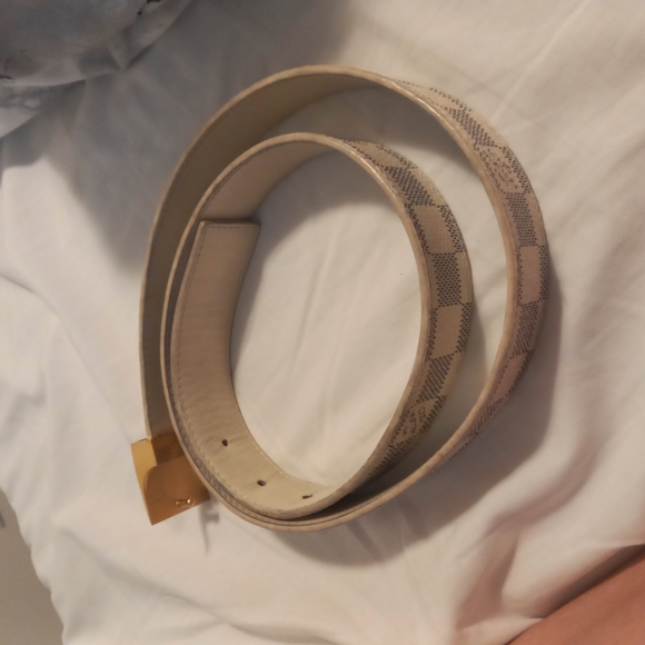 Louis Vuitton Damier Belt - Picture 2 of 4